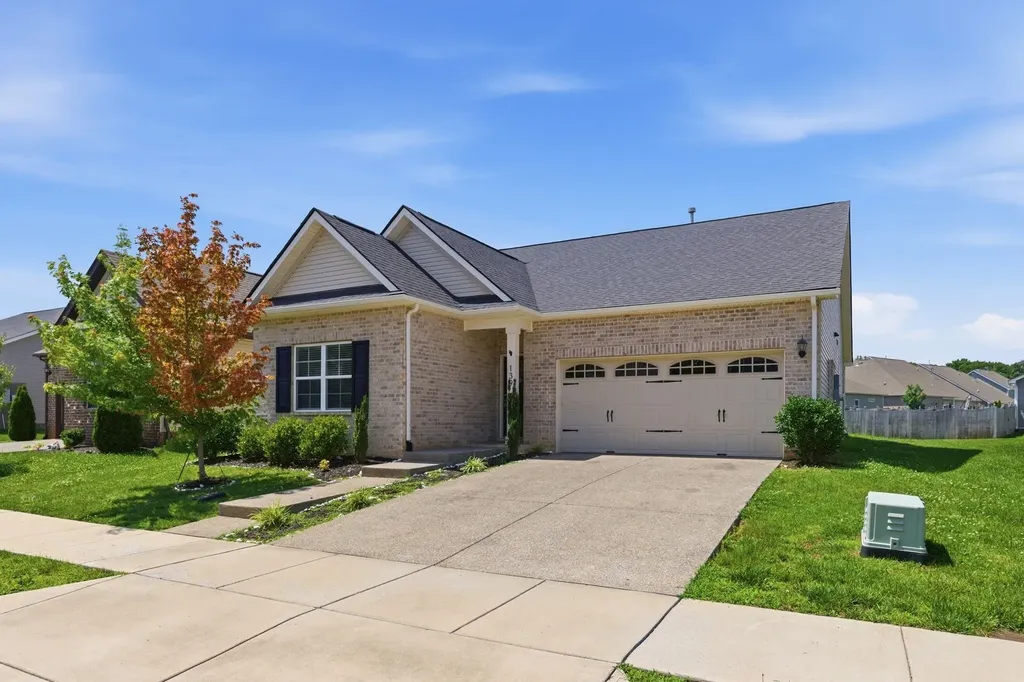 139 Crabourne Drive White House TN 37188