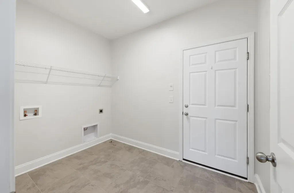 139 Crabourne Drive White House TN 37188