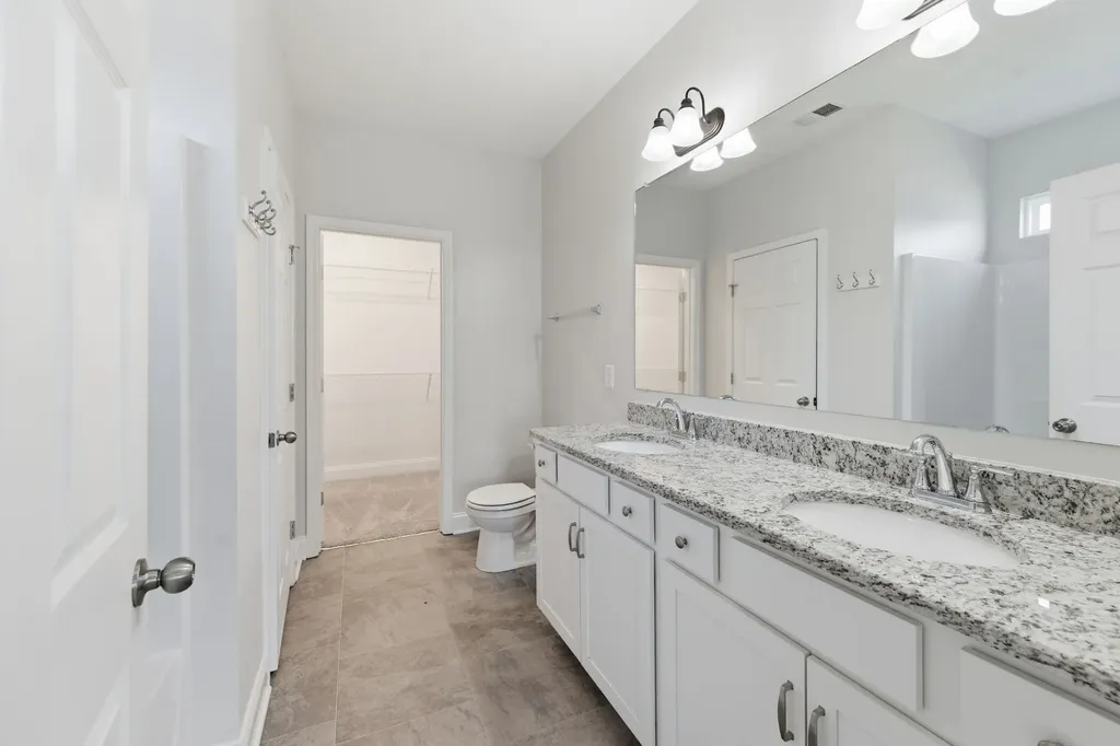 139 Crabourne Drive White House TN 37188