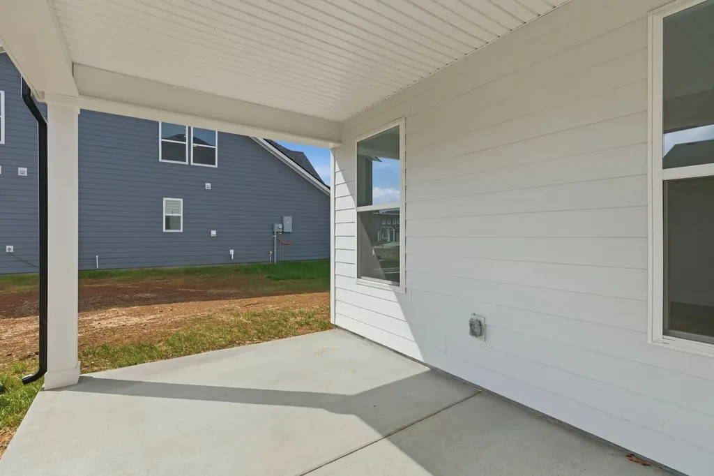 3040 Ledger Road Smyrna TN 37167
