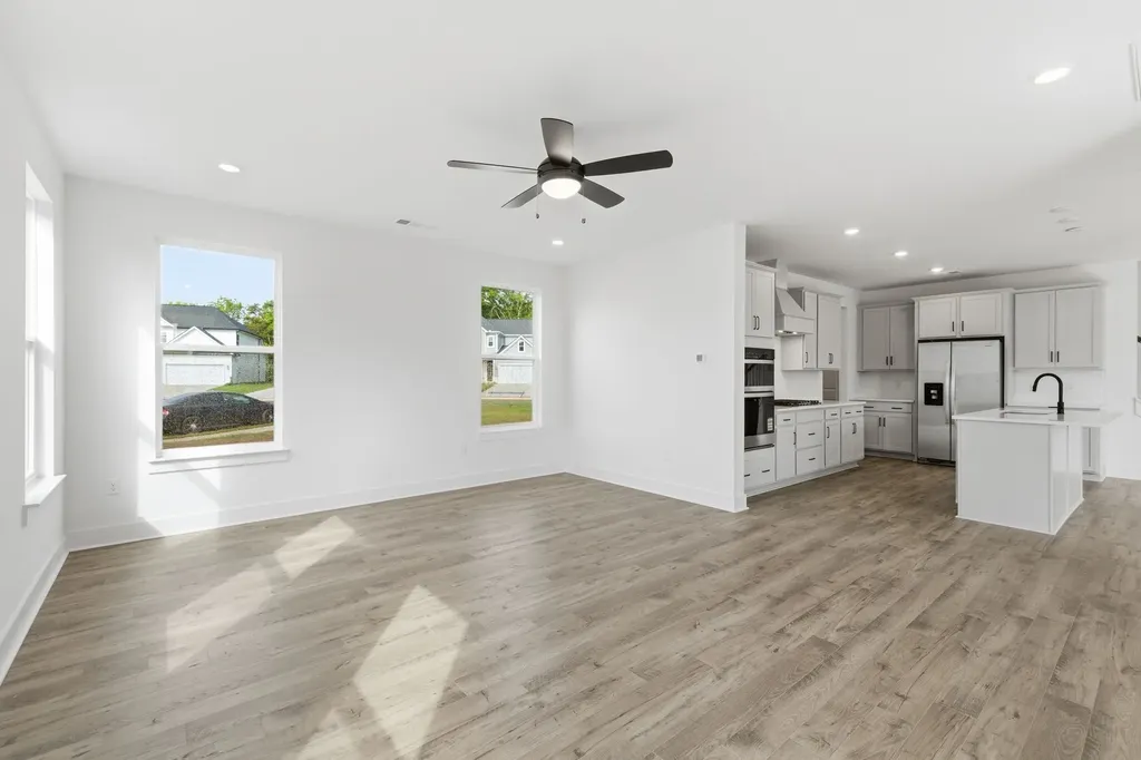 3040 Ledger Road Smyrna TN 37167