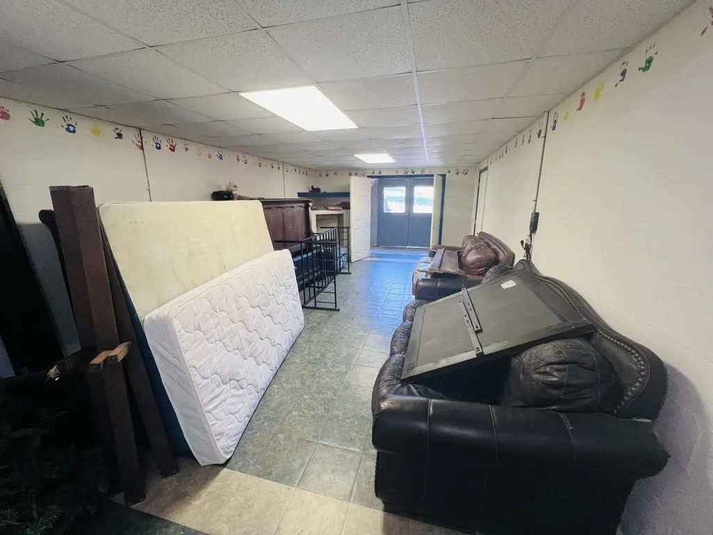 420 Long Branch Road Lawrenceburg TN 38464