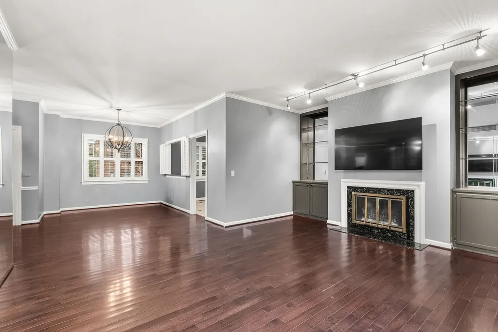 201 Westchase Drive Nashville TN 37205