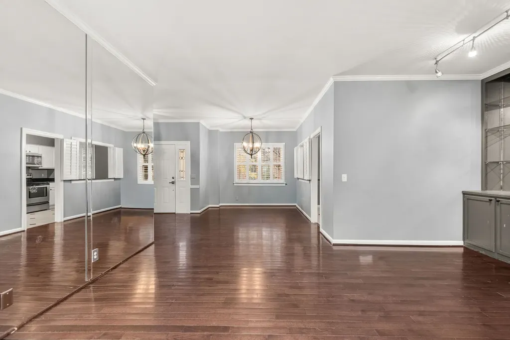 201 Westchase Drive Nashville TN 37205