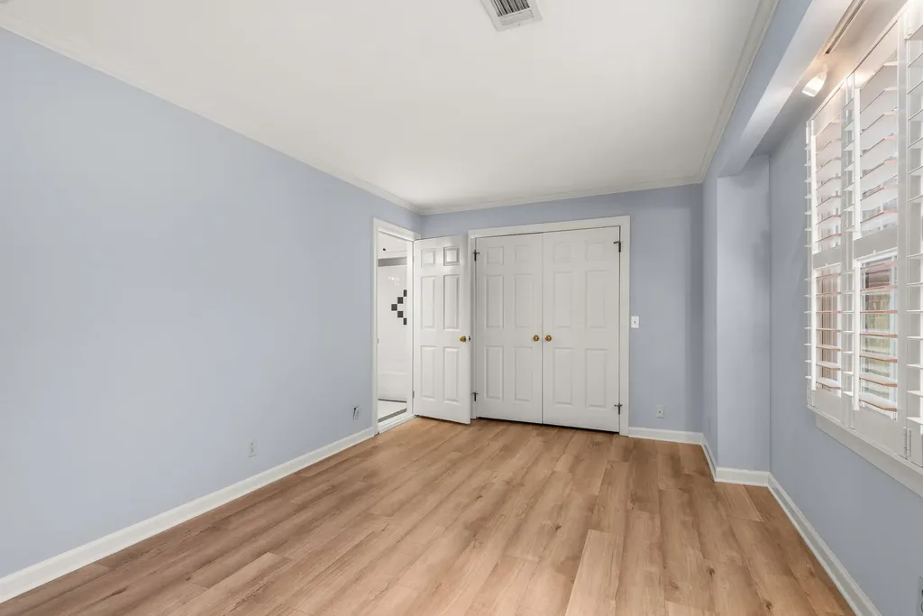 201 Westchase Drive Nashville TN 37205