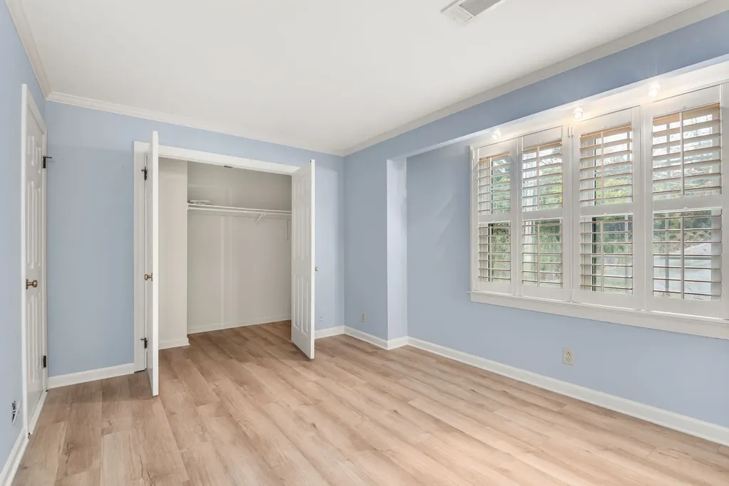 201 Westchase Drive Nashville TN 37205