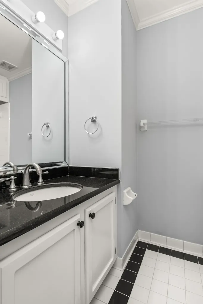 201 Westchase Drive Nashville TN 37205
