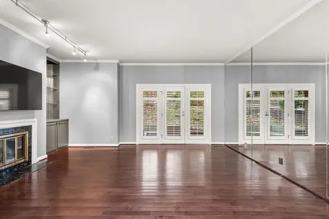 201 Westchase Drive Nashville TN 37205