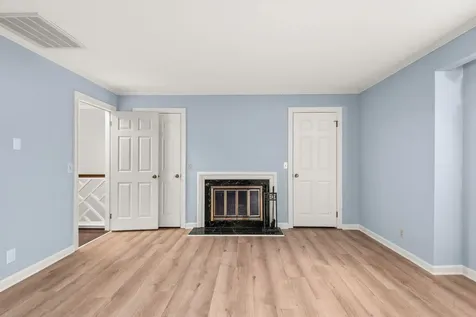 201 Westchase Drive Nashville TN 37205