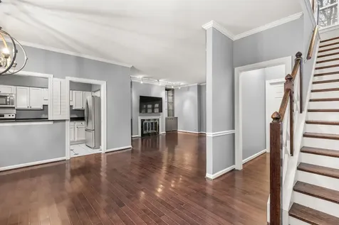 201 Westchase Drive Nashville TN 37205