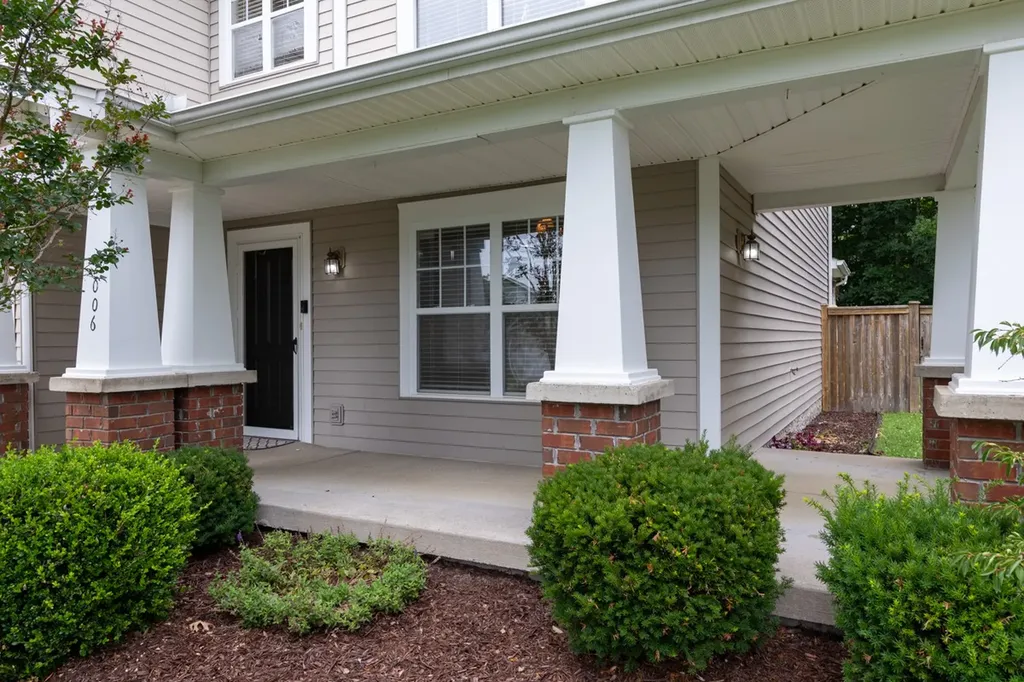 2006 Blossom Valley Court Mount Juliet TN 37122