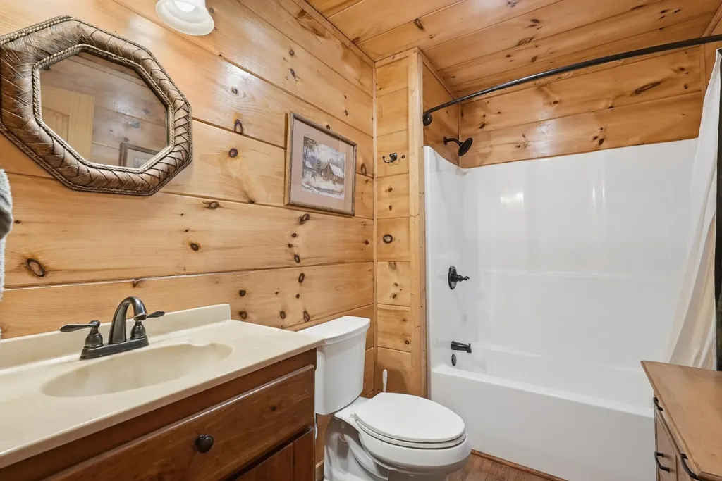 118 Cherokee Road Spencer TN 38585