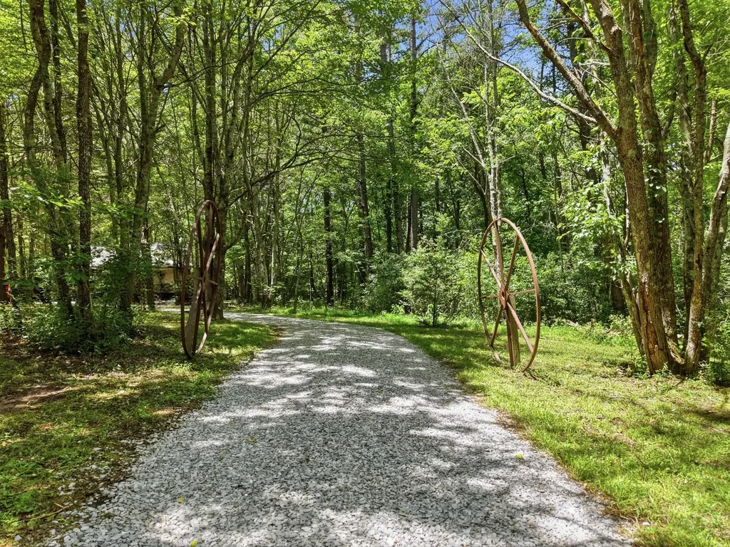 118 Cherokee Road Spencer TN 38585