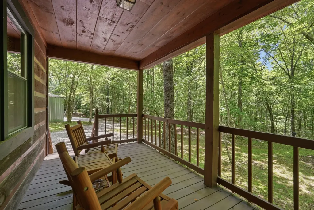 118 Cherokee Road Spencer TN 38585