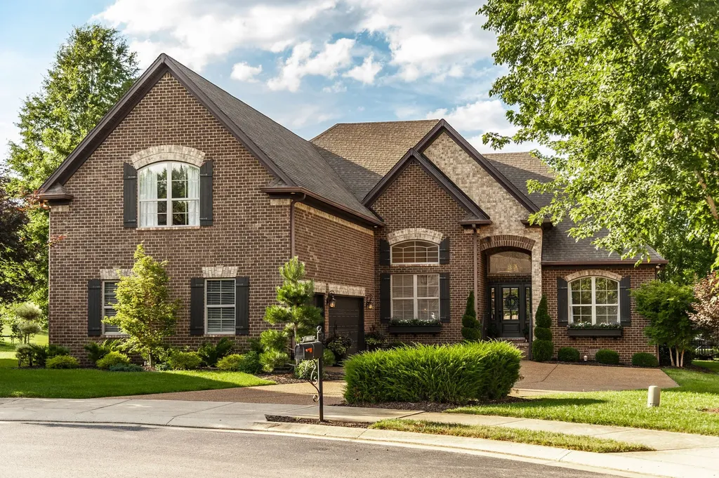 1012 Broughton Place Gallatin TN 37066