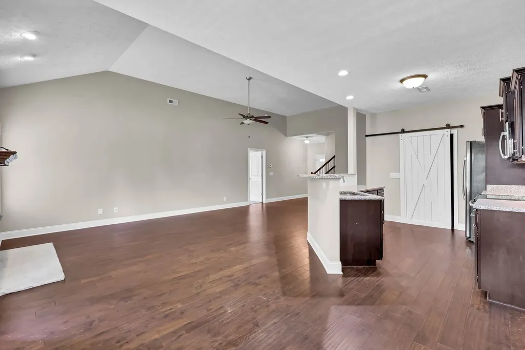 987 Promenade Drive Adams TN 37010