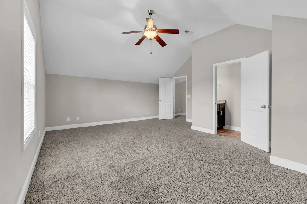987 Promenade Drive Adams TN 37010
