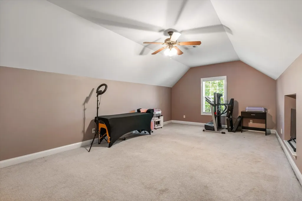 2240 Westwood Dr, N Murfreesboro TN 37130