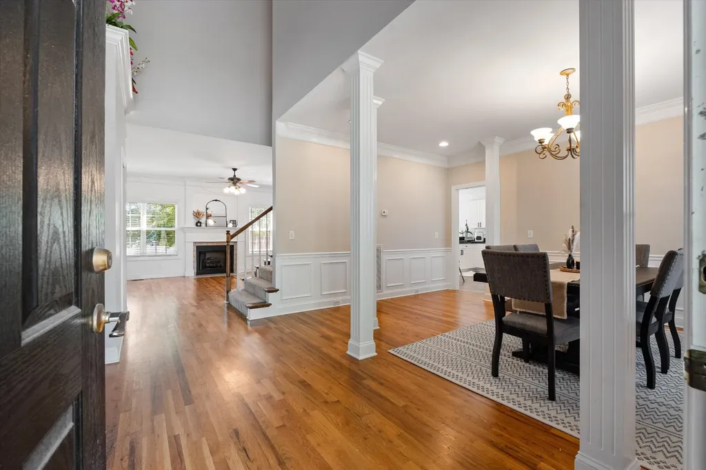 2240 Westwood Dr, N Murfreesboro TN 37130