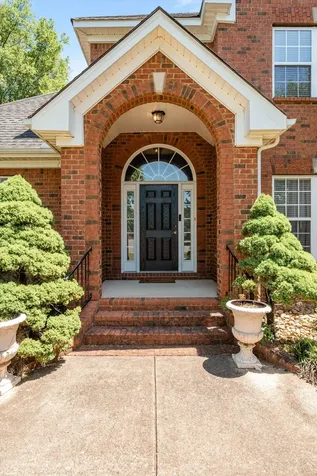 2240 Westwood Dr, N Murfreesboro TN 37130