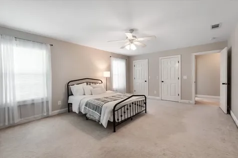 2240 Westwood Dr, N Murfreesboro TN 37130