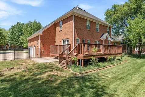 2240 Westwood Dr, N Murfreesboro TN 37130