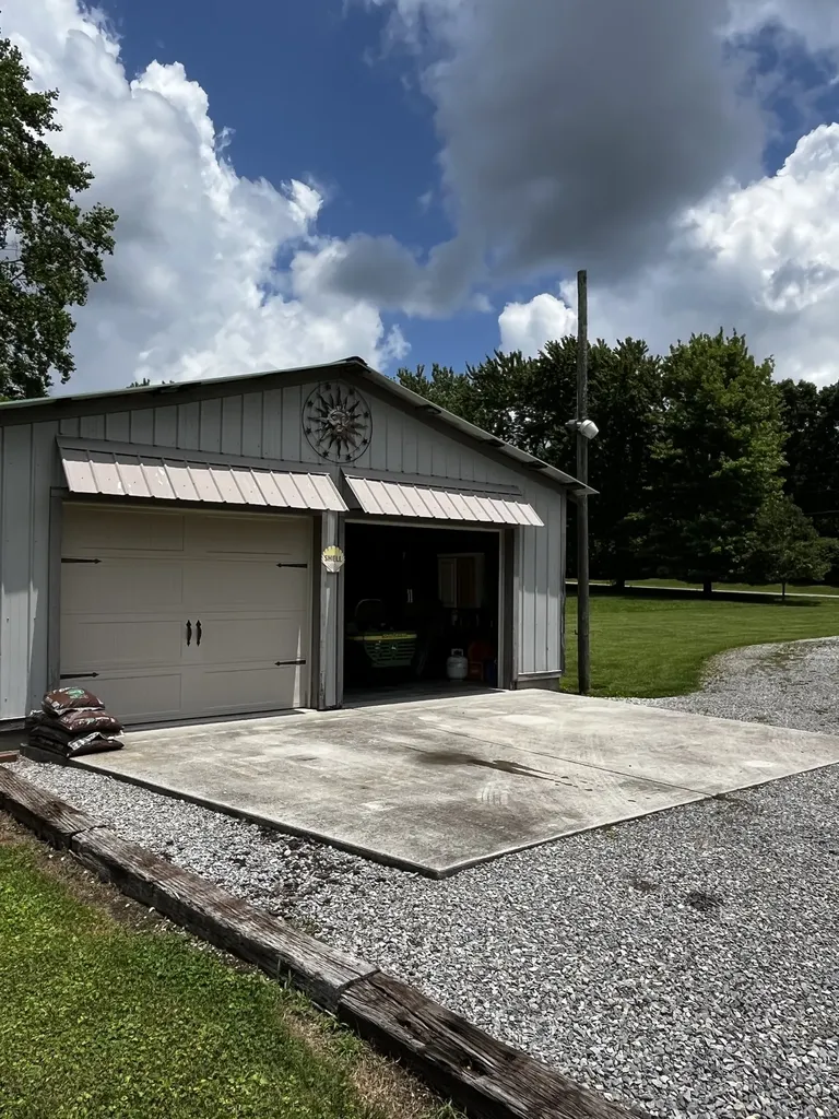 445 King Street Monteagle TN 37356