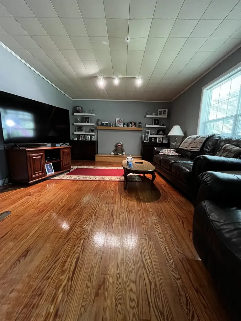 445 King Street Monteagle TN 37356
