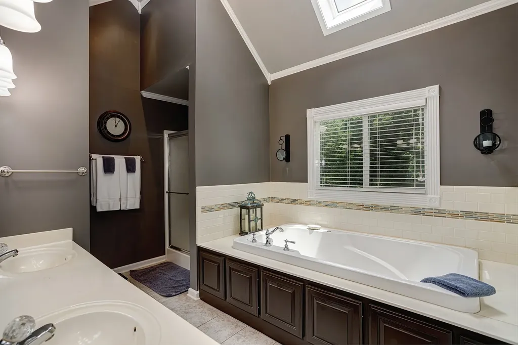 129 Baldridge Drive Cottontown TN 37048