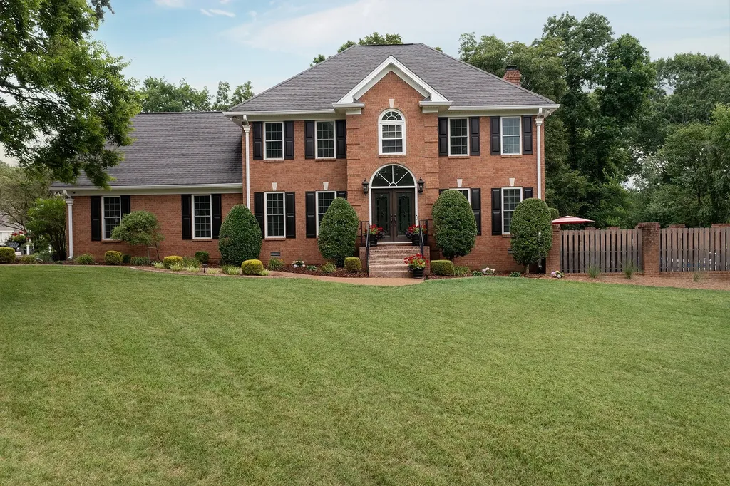 129 Baldridge Drive Cottontown TN 37048