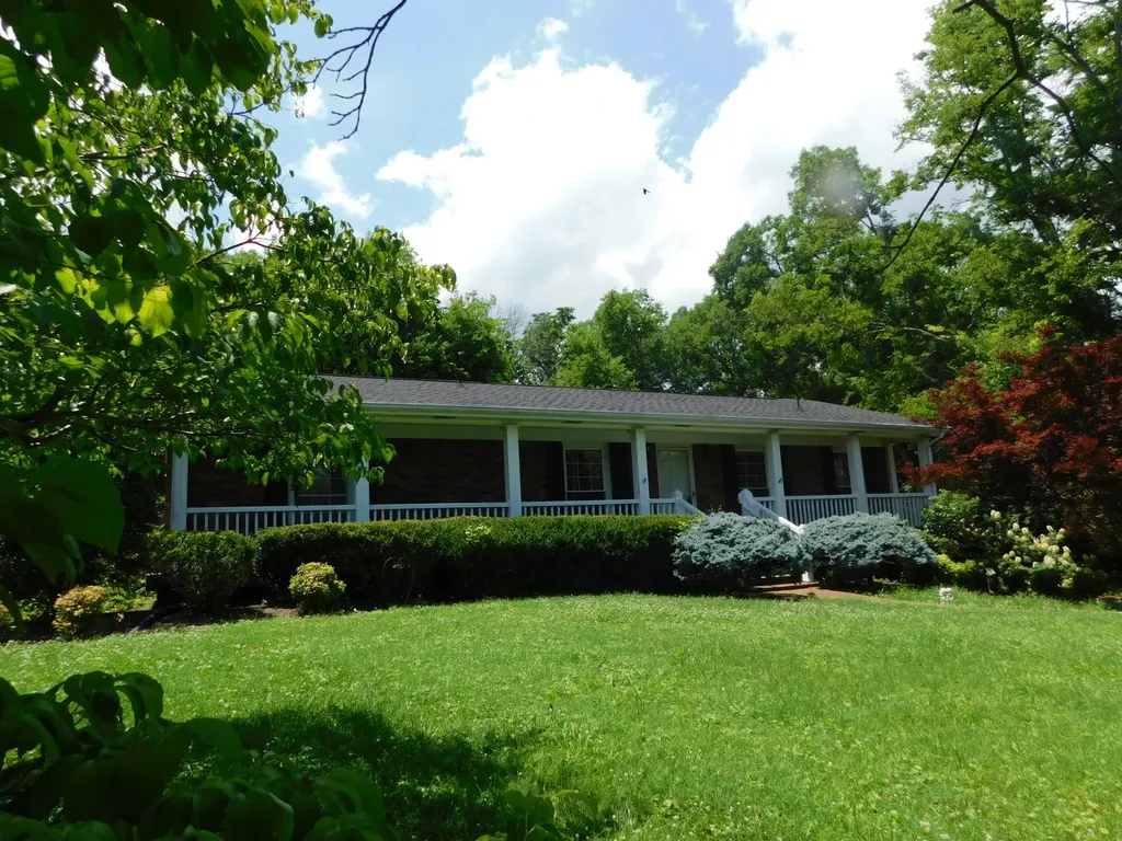 1144 Spencer Avenue Gallatin TN 37066