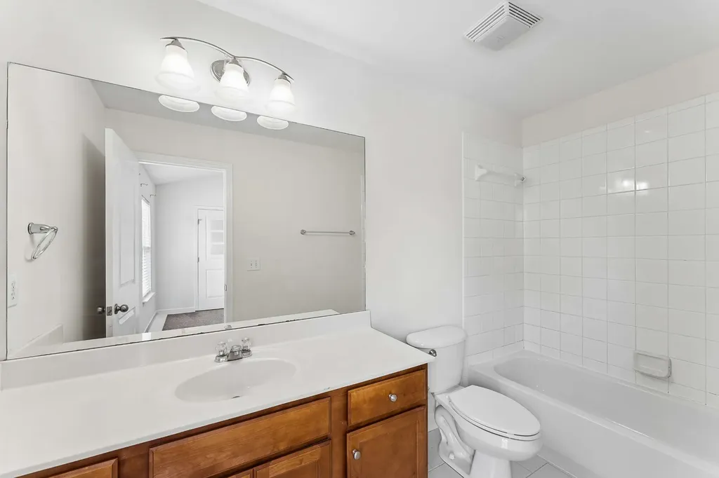 553 Rosedale Avenue Nashville TN 37211