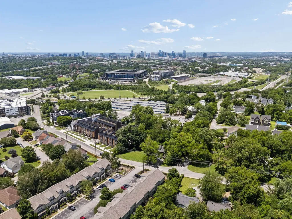 553 Rosedale Avenue Nashville TN 37211