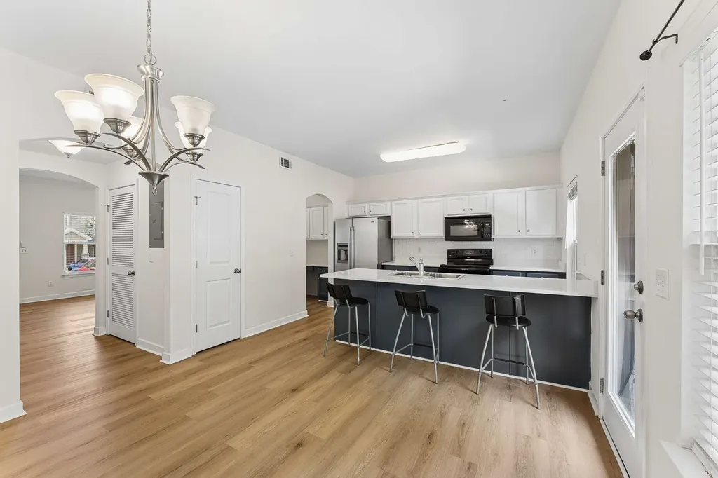 553 Rosedale Avenue Nashville TN 37211