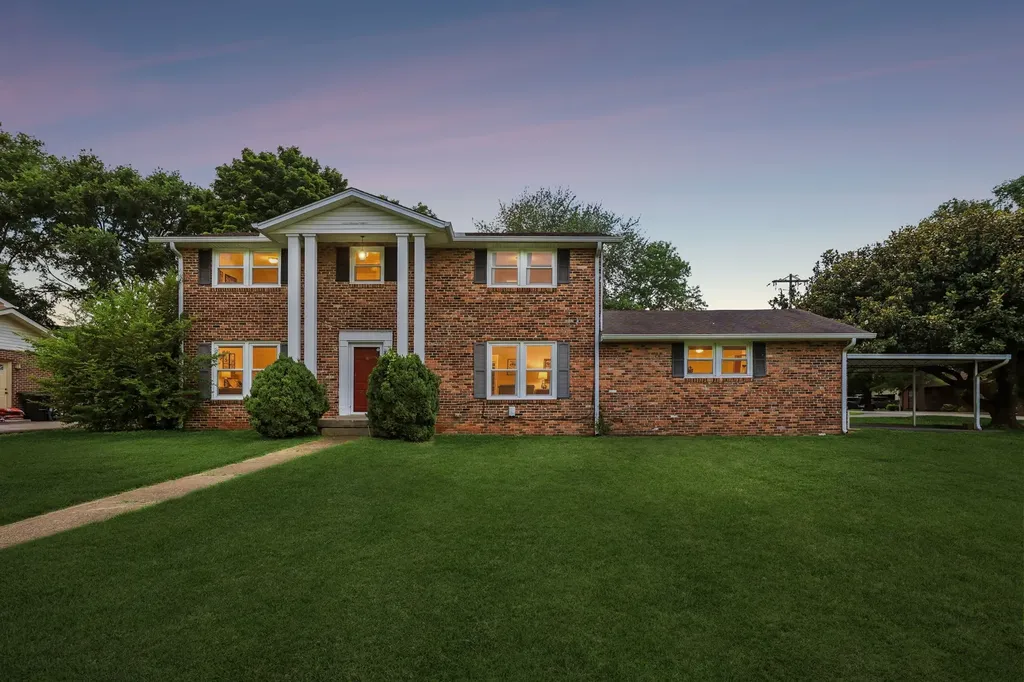 1323 Dawson Place Murfreesboro TN 37129