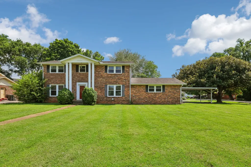 1323 Dawson Place Murfreesboro TN 37129