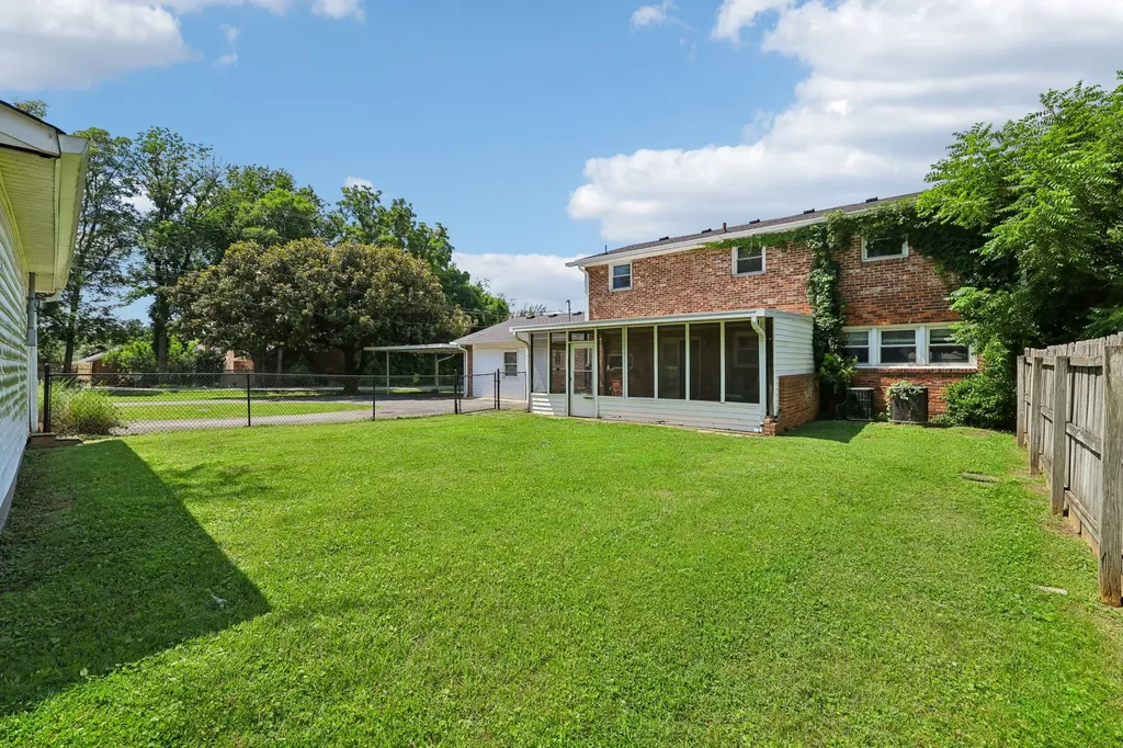 1323 Dawson Place Murfreesboro TN 37129