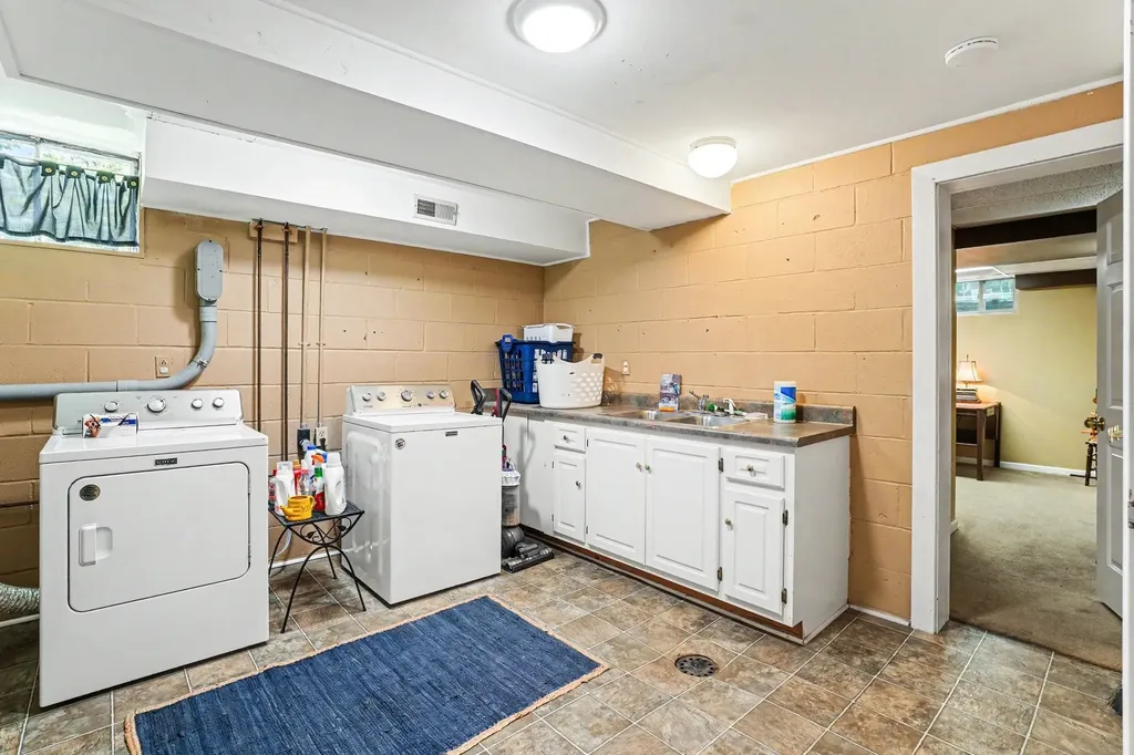 1296 Lawrence Lane Springfield TN 37172
