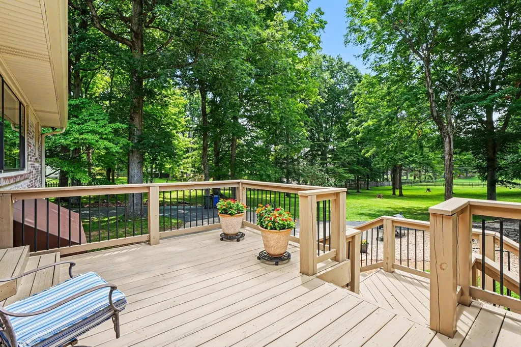 1296 Lawrence Lane Springfield TN 37172