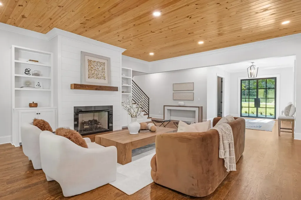 2005 Otter Valley Lane Nashville TN 37215