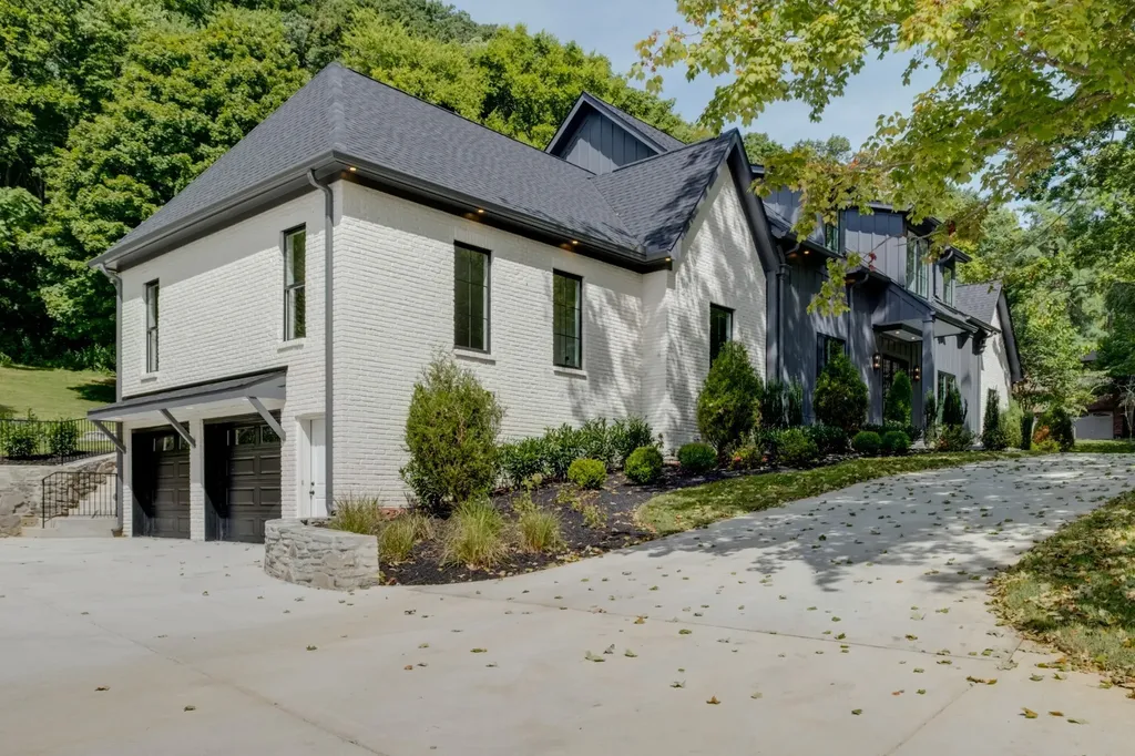 2005 Otter Valley Lane Nashville TN 37215