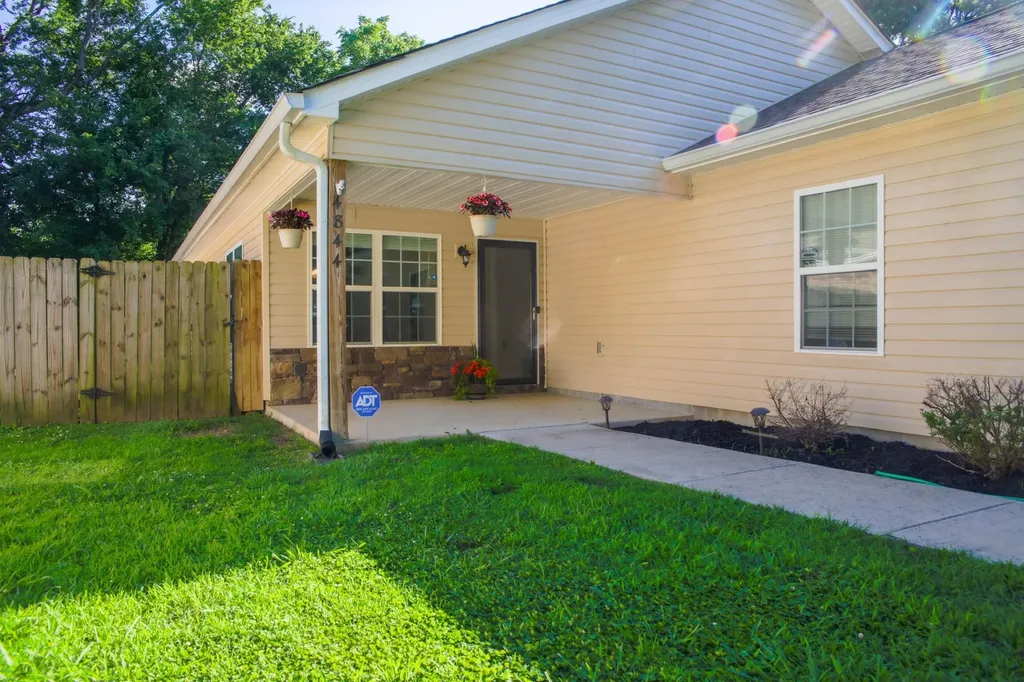 Chattanooga TN, 4844 Pawnee Trail