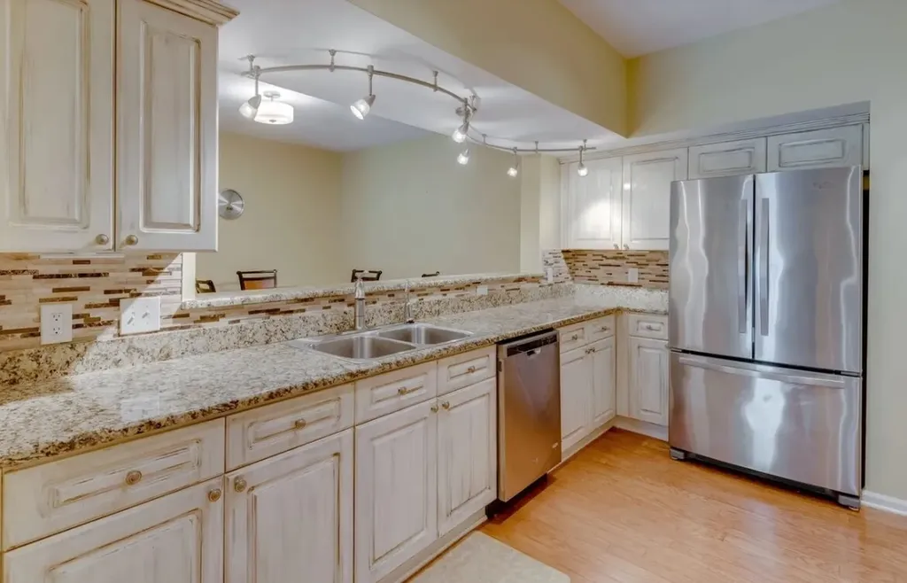 6820 Highway 70, S Nashville TN 37221