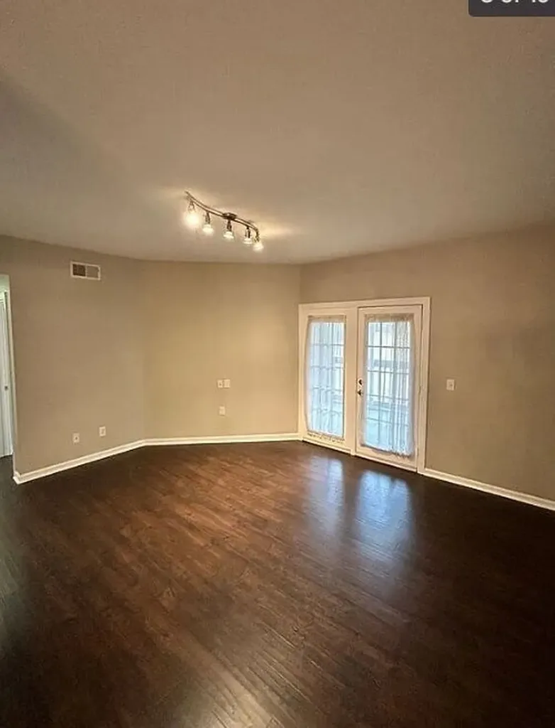 6820 Highway 70, S Nashville TN 37221