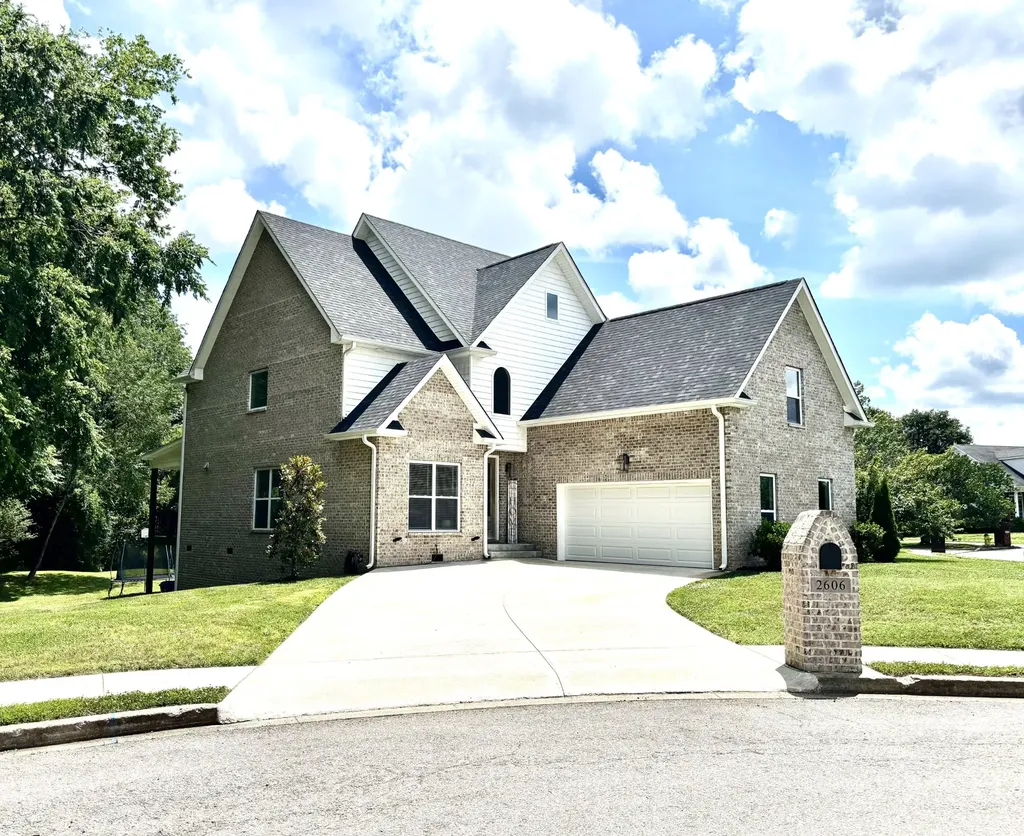 2606 Steeplechase Court Clarksville TN 37043