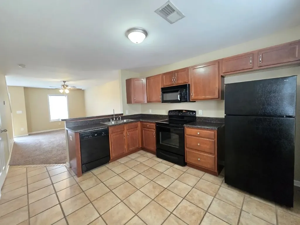 5 Black Jack Way Clarksville TN 37040