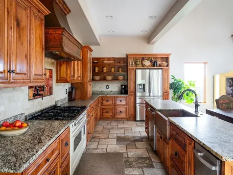 66 Shawnokee Trail Charlotte TN 37036