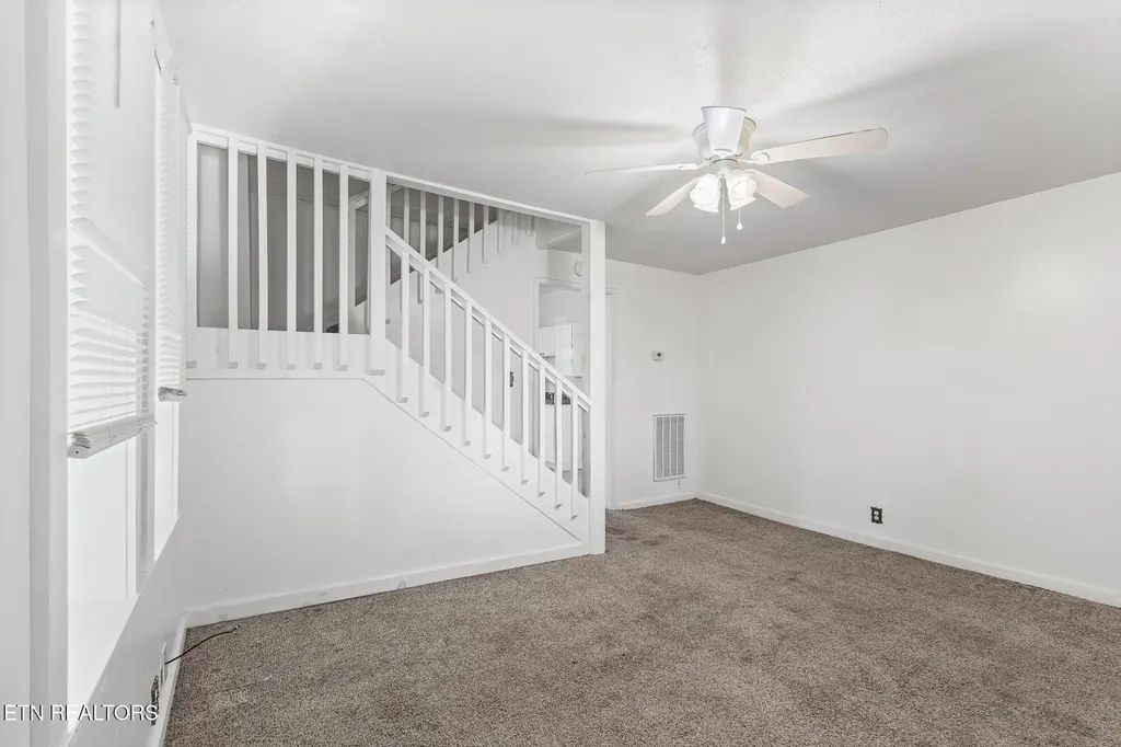 430 Ohio Avenue Etowah TN 37331