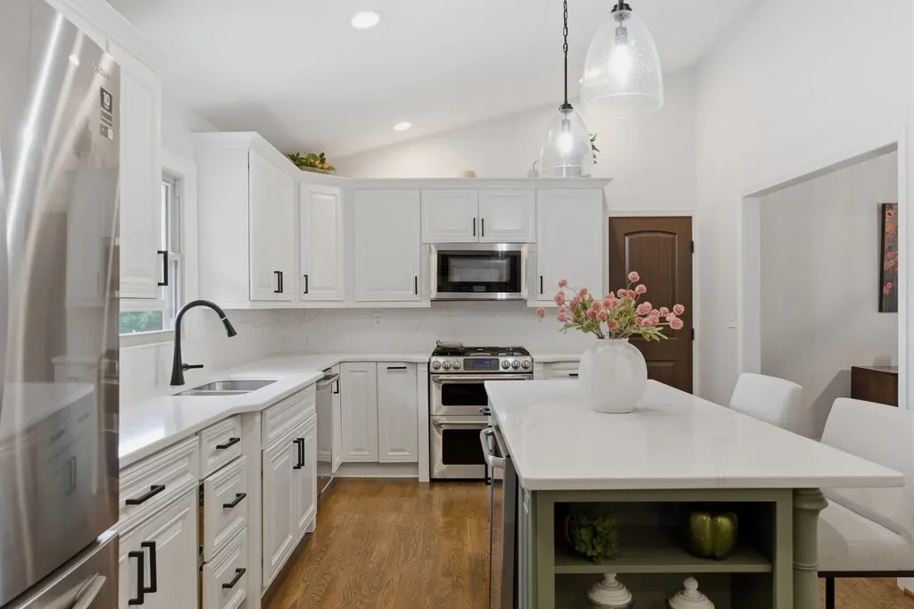 7939 Hooten Hows Road Nashville TN 37221