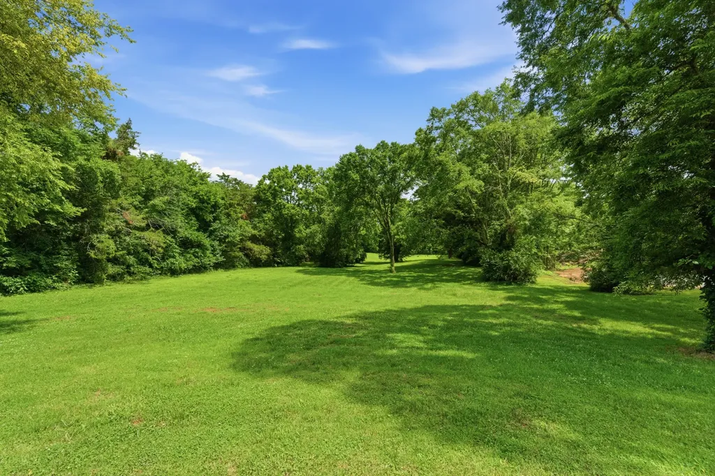 7939 Hooten Hows Road Nashville TN 37221